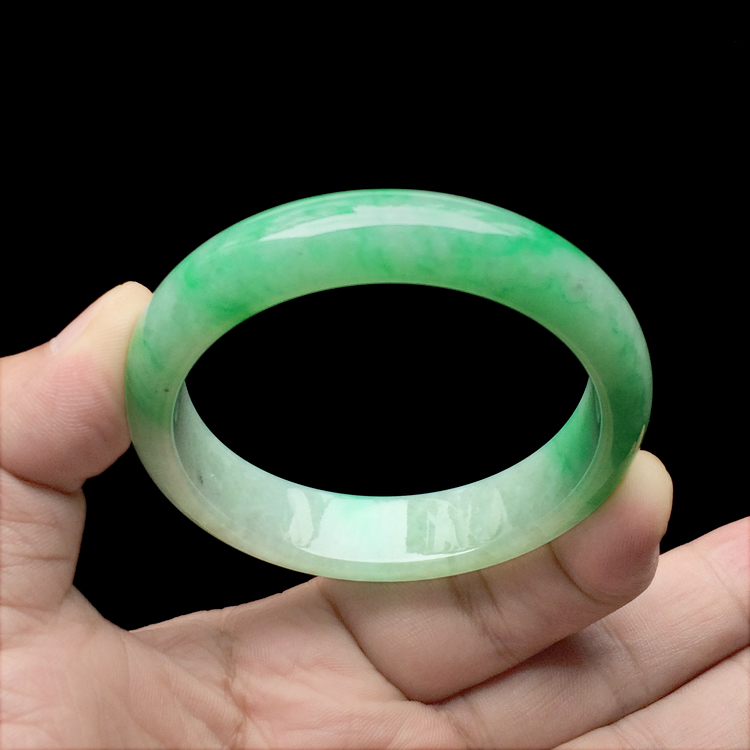 糯冰种飘翠手镯（59mm）