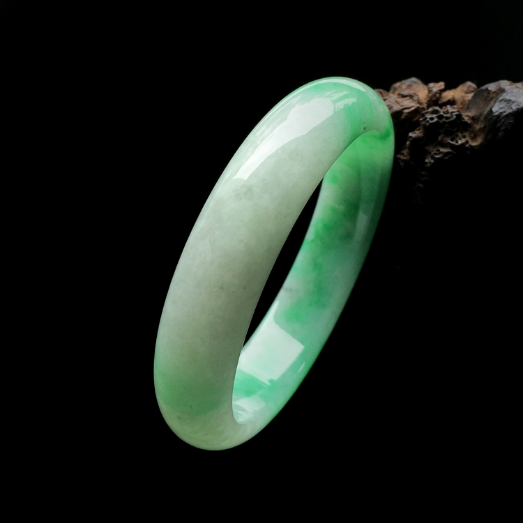 糯冰种飘翠手镯（59mm）
