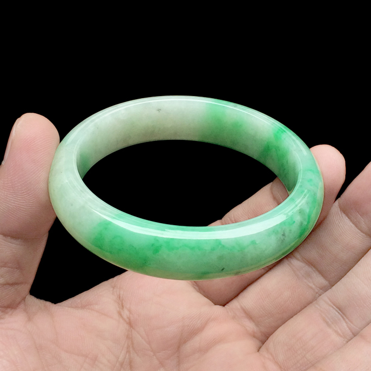 糯冰种飘翠手镯（59mm）