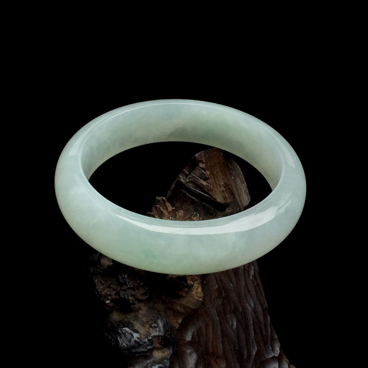 糯冰种晴水手镯（56.2mm）