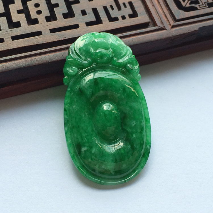 (超值推荐)糯冰种浓绿福在眼前胸坠面