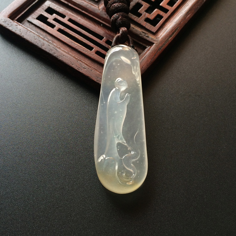 (超值推荐)冰玻种淡黄翡略飘花悟道挂件