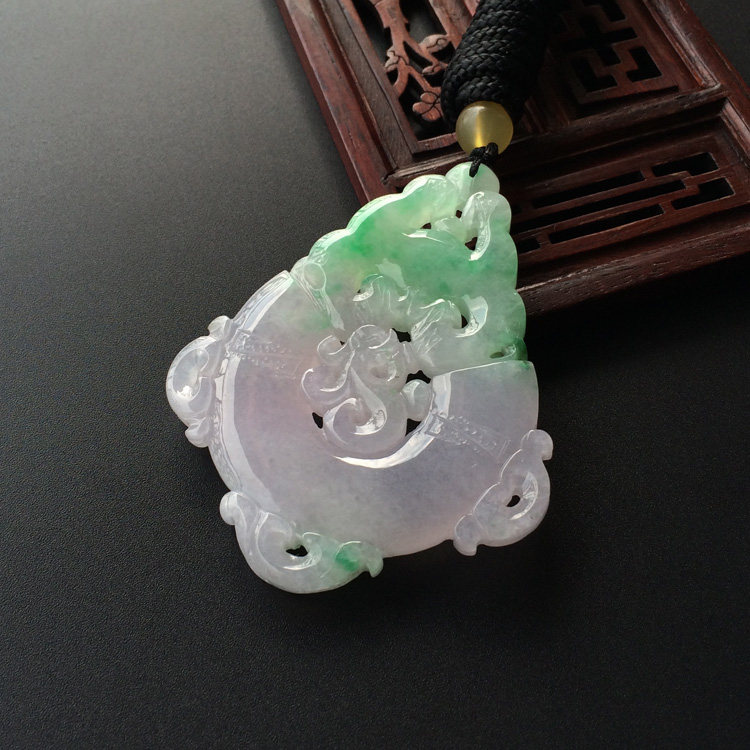 (超值推荐)糯冰种春带彩仿古龙挂件