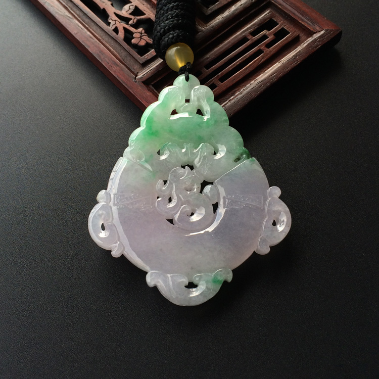(超值推荐)糯冰种春带彩仿古龙挂件