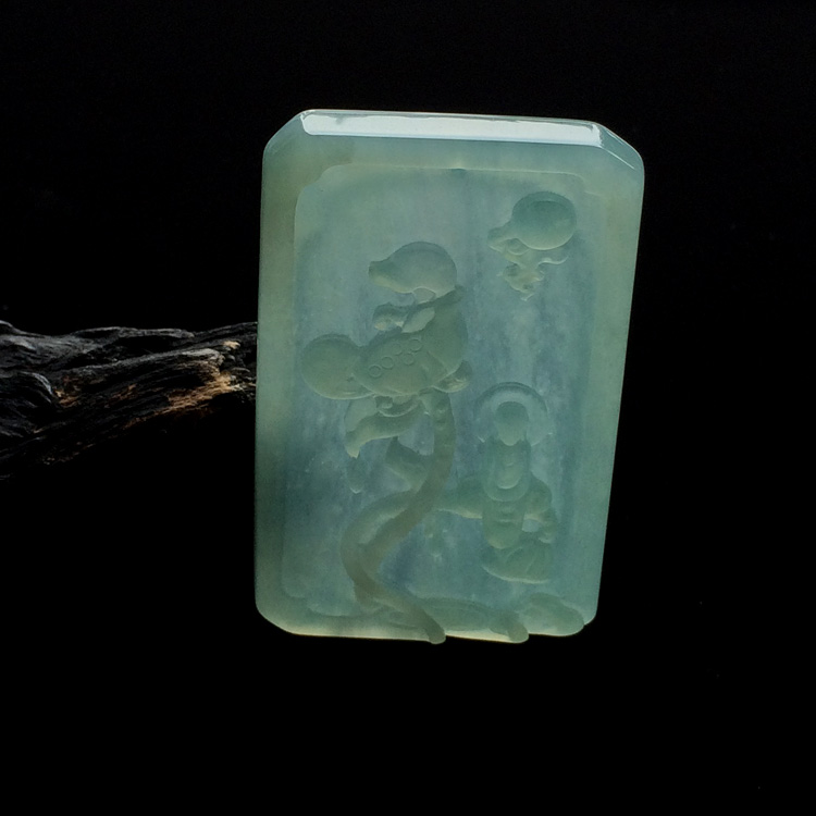 （超值推荐）糯冰种晴水莲悟挂件
