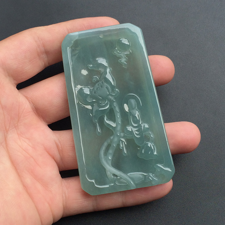 （超值推荐）糯冰种晴水莲悟挂件