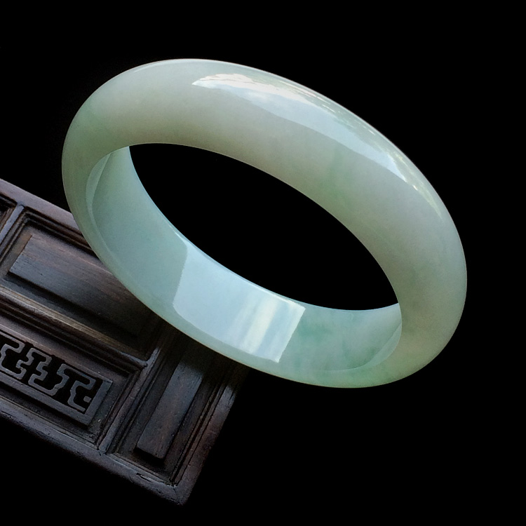 糯冰种晴水手镯（59mm）
