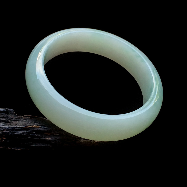 糯冰种晴水手镯（59mm）