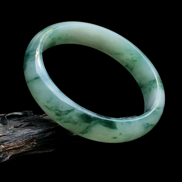 （超值推荐）糯冰种飘花手镯（60.8mm）