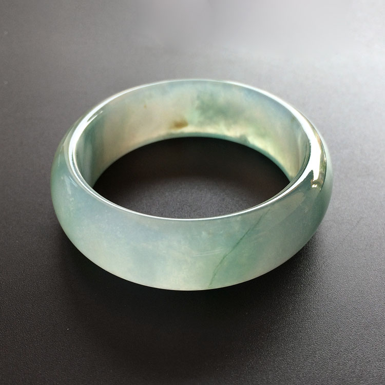 （超值推荐）冰种飘花略带黄翡贵妃镯（56.5mm-49.5mm）