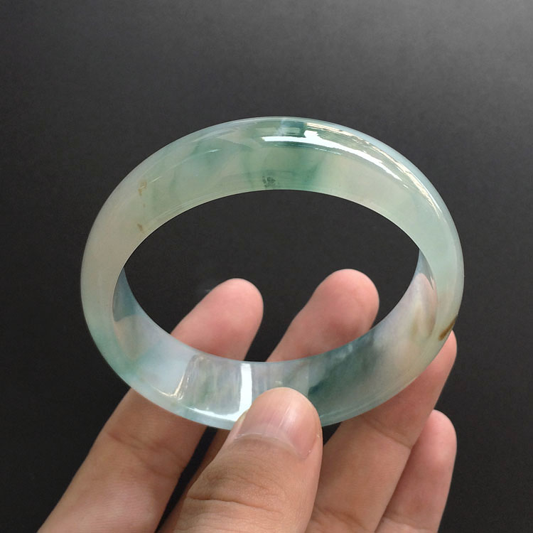 （超值推荐）冰种飘花略带黄翡手镯（58.5mm）