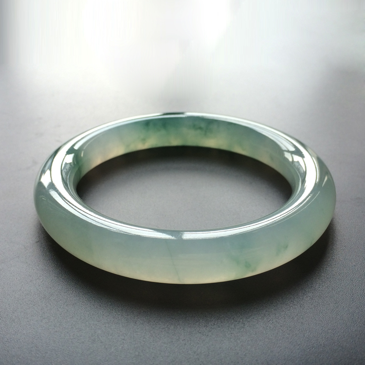 (超值推荐)冰种晴水飘花圆条手镯(58mm)