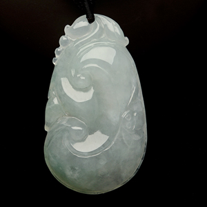 糯冰种淡晴水如意挂件