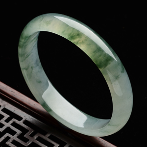 (超值推荐)冰种飘花贵妃镯(53.2mm-47.5mm)