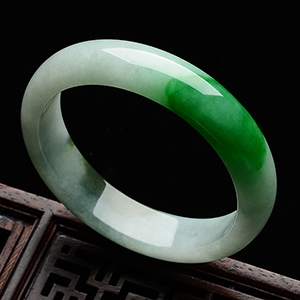 (超值推荐)糯冰种晴水飘阳绿略带褐黄翡手镯(54.1mm)