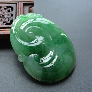 (超值推荐)糯冰种晴水飘翠如意挂件