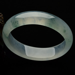 （超值推荐）冰种飘花贵妃镯（56.6mm-50.6mm）
