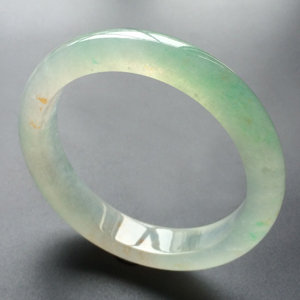 (超值推荐)冰种绿晴水飘红花手镯(54.6mm)