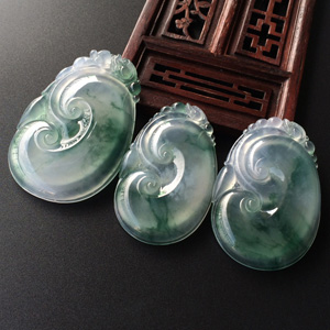 (超值推荐)冰种飘花如意挂件(一批)