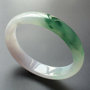 (超值推荐)冰种飘花略带紫罗兰贵妃镯(54mm-46.8mm)