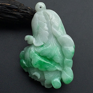 糯冰种飘翠白菜挂件/手玩件
