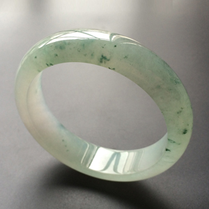 (超值推荐)糯冰种晴水飘花手镯(58.7mm)