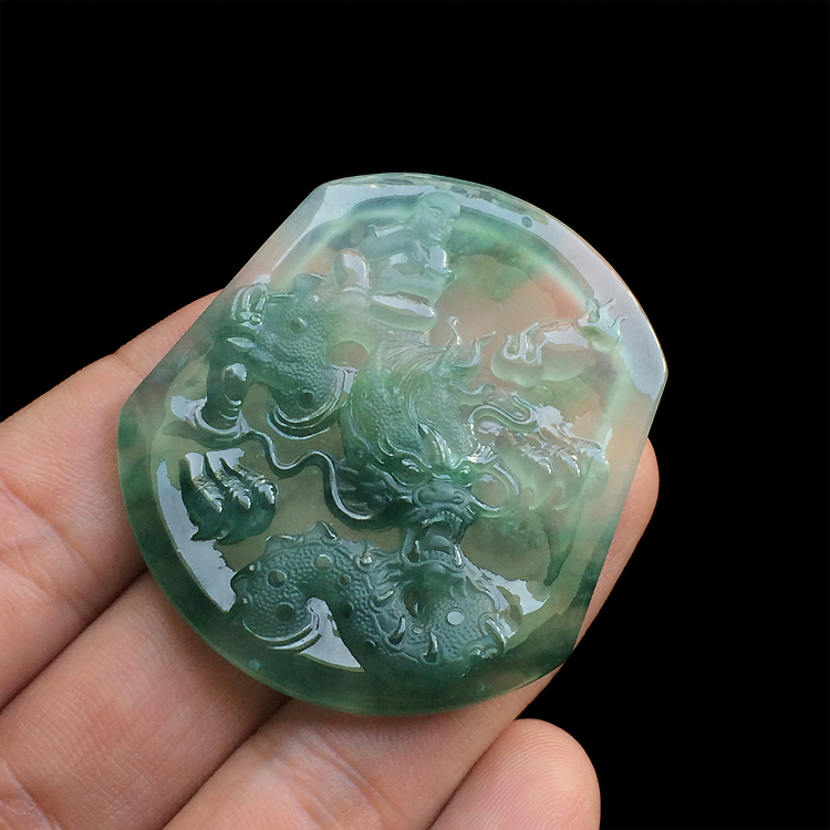 冰种飘花龙牌挂件