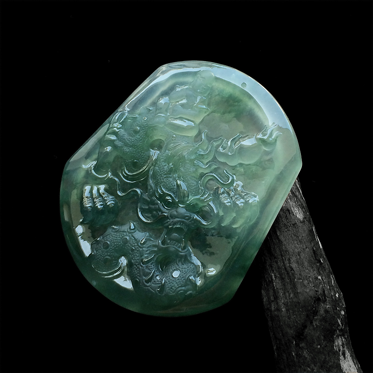 冰种飘花龙牌挂件