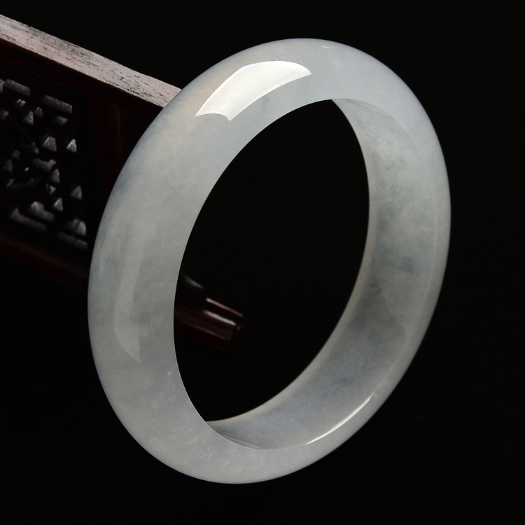 （超值推荐）冰种淡晴水手镯（57.8mm）