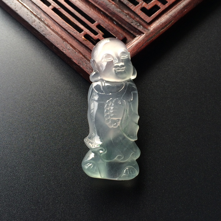 (超值推荐)冰玻种飘花沙弥胸坠面