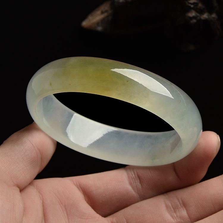 （超值推荐）冰种黄翡贵妃镯（57.3mm-52.3mm）