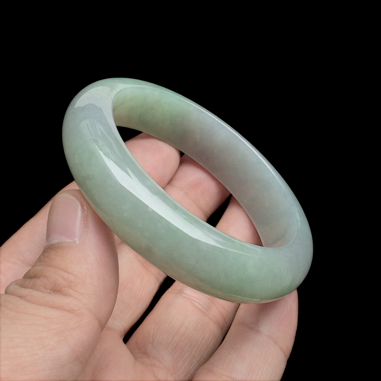 糯冰种晴水手镯（57.7mm）