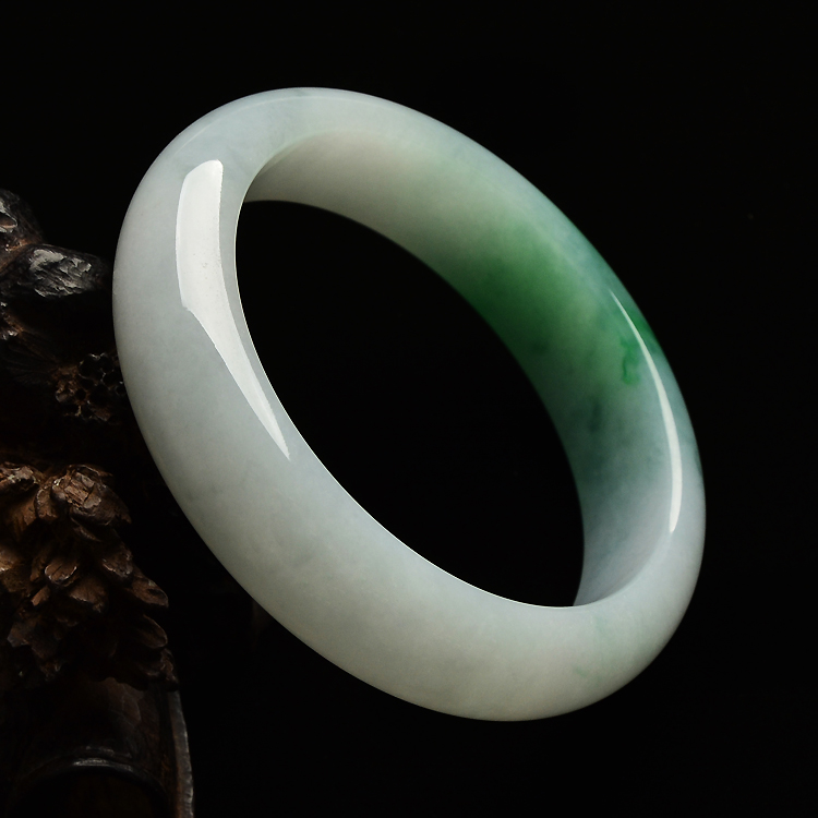 （超值推荐）糯冰种飘翠手镯（58mm）