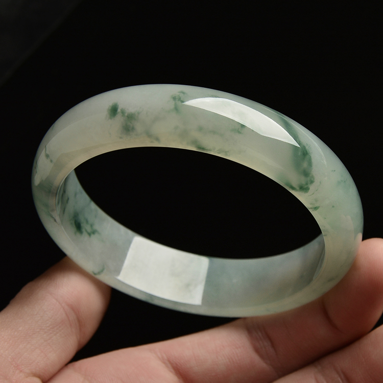 （超值推荐）冰种飘花手镯（59.7mm）