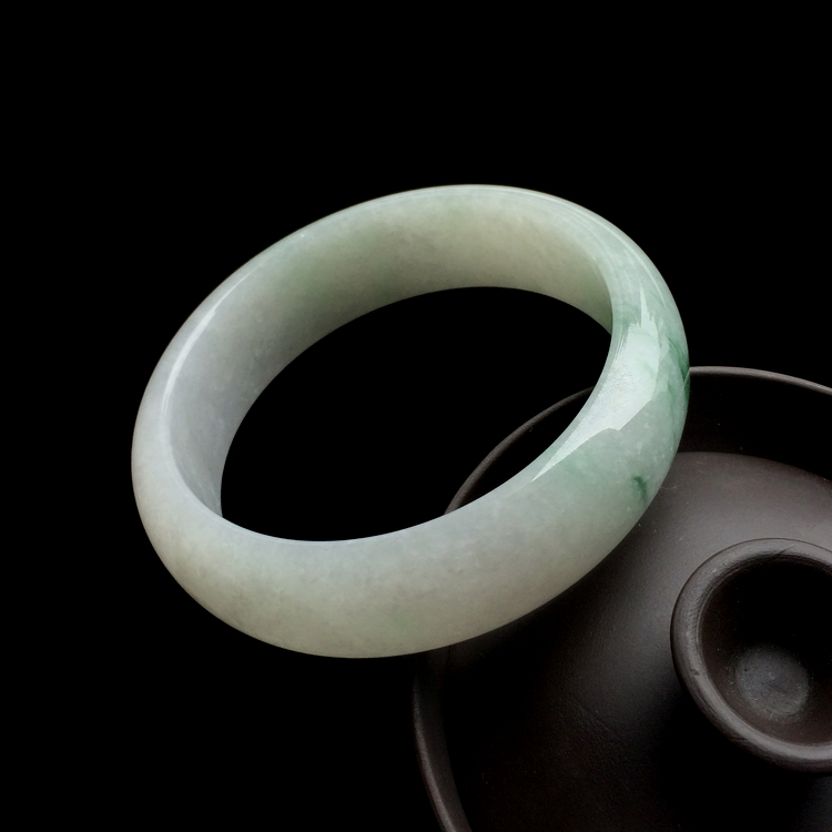 （超值推荐）糯冰种飘花手镯（59.5mm）