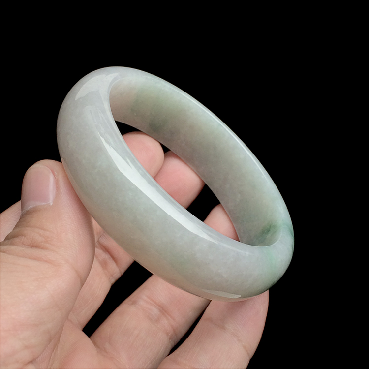 （超值推荐）糯冰种飘花手镯（59.5mm）