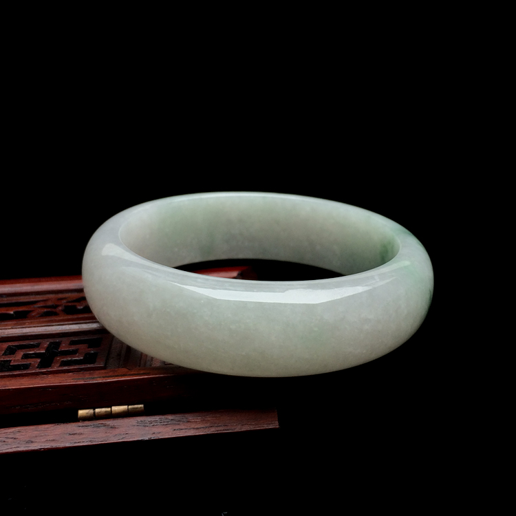 （超值推荐）糯冰种飘花手镯（59.5mm）