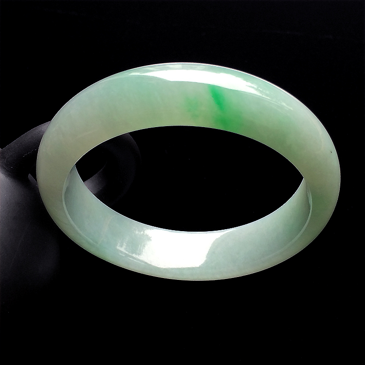 （超值推荐）糯冰种飘翠手镯（56.7mm）