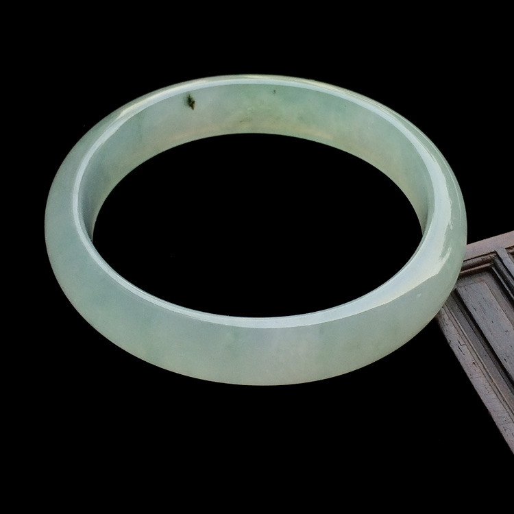 （超值推荐）冰种略飘花贵妃镯（56mm-49.2mm）