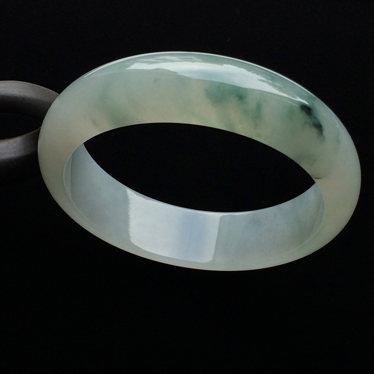 （超值推荐）糯冰种飘花手镯（57.7mm）