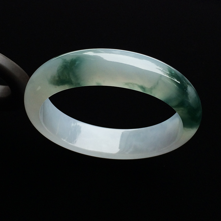 （超值推荐）冰种飘花贵妃镯（53.5mm-46.7mm）