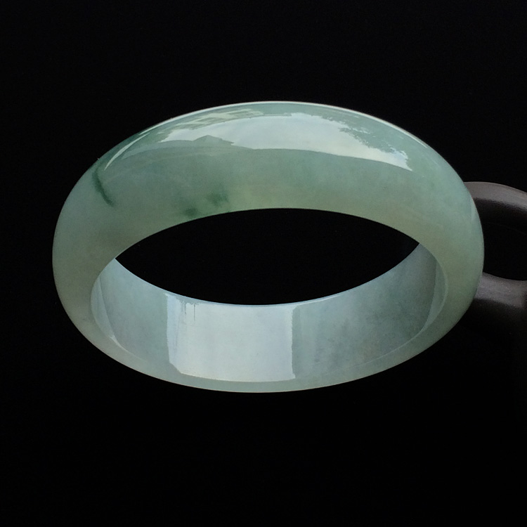 （超值推荐）糯冰种飘花手镯（58.2mm）