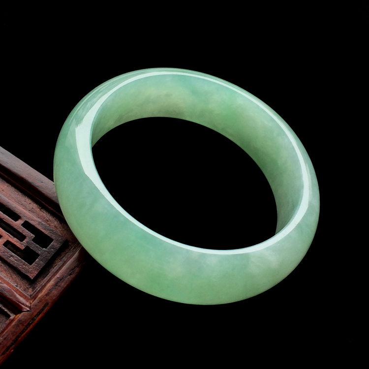 糯冰种晴水手镯（53.5mm）