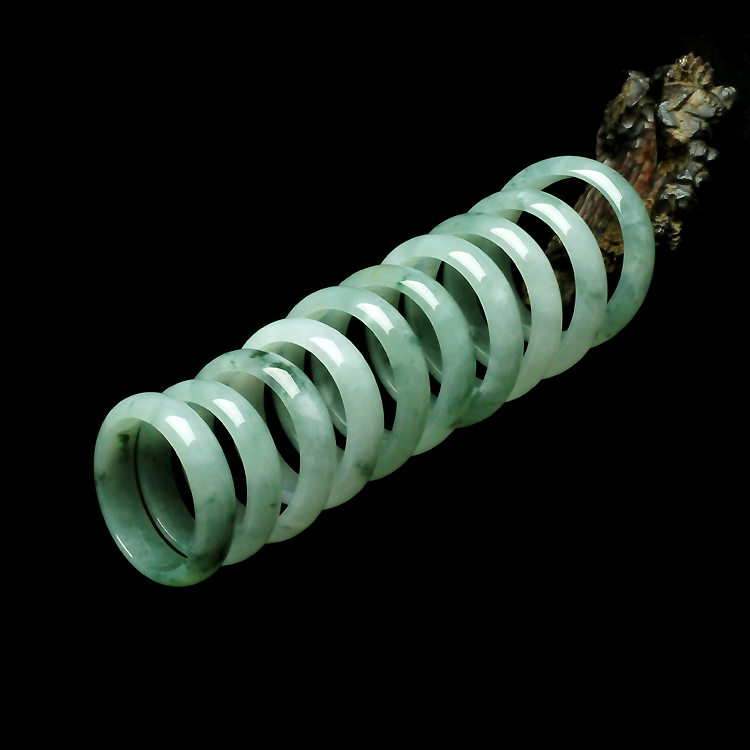 （超值推荐）糯冰种飘花手镯（10支一批走）（最大：60.1mm 最小：56.1mm）