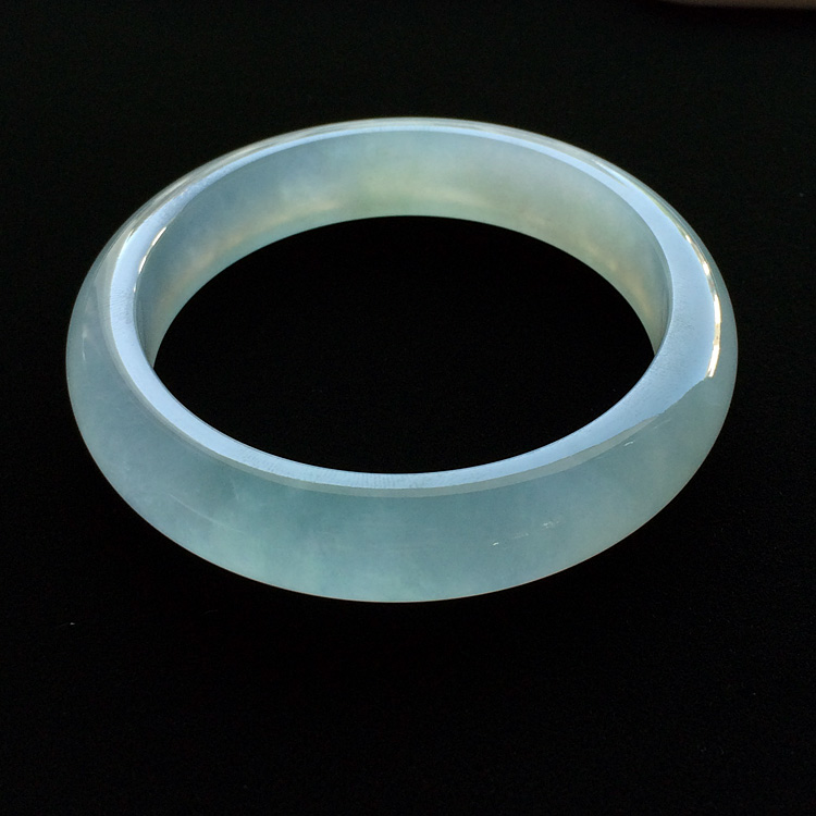 （超值推荐）冰种淡晴水手镯（55.3mm）