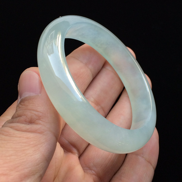 （超值推荐）冰种淡晴水手镯（55.3mm）