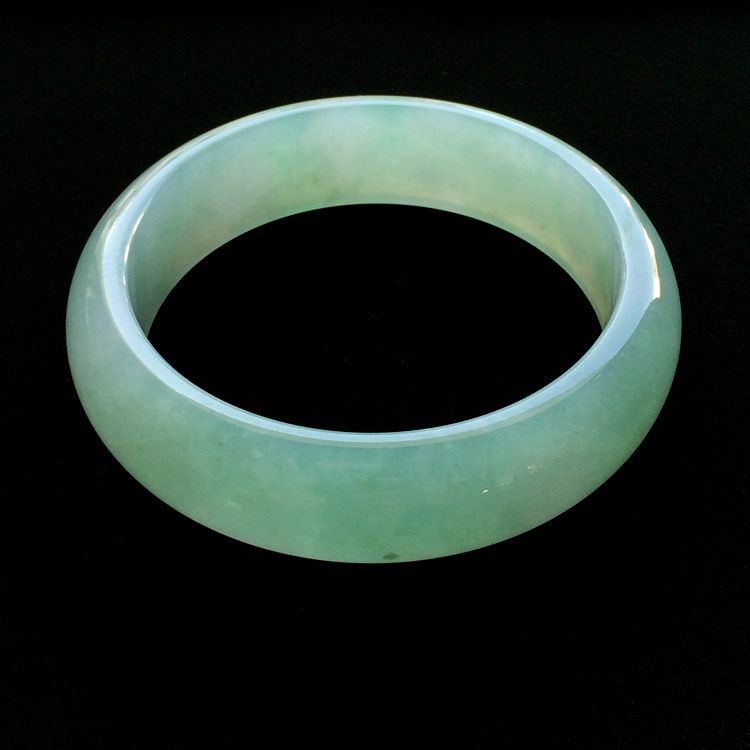 （超值推荐）糯冰种飘花手镯（56.3mm）