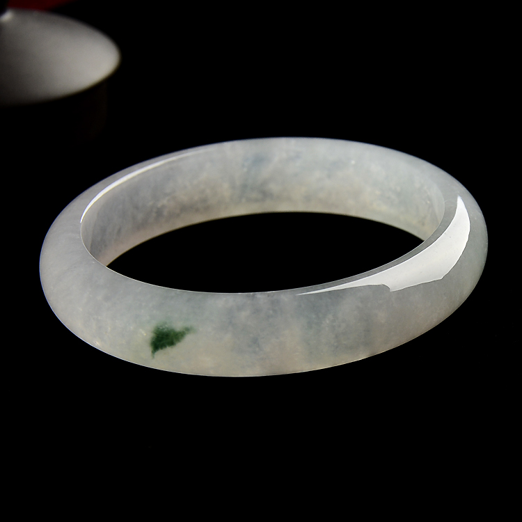 （超值推荐）冰种略飘花手镯（57.3mm）