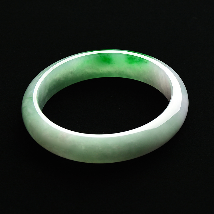（超值推荐）糯冰种飘阳绿手镯（54.8mm）