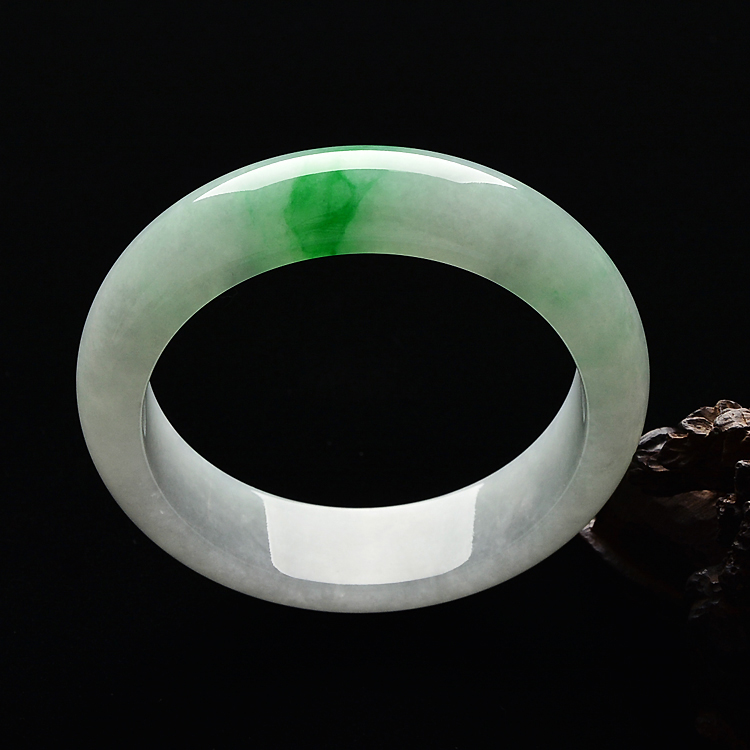 （超值推荐）糯冰种飘翠手镯（58.8mm）